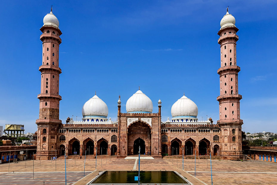 Tajul Masajid, Boppal